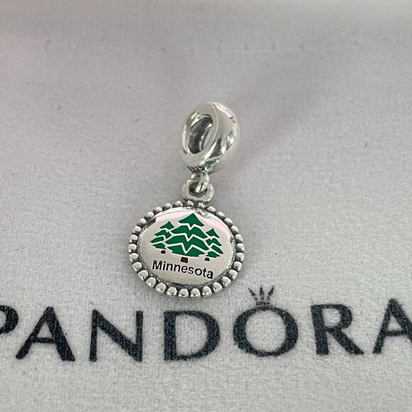 Authentic Pandora Minnesota Dangle Retired And Rare Charm - Picture 1 of 3